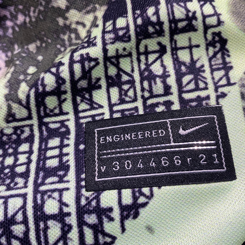 Camisa Tottenham Third 21/22 Torcedor Nike Masculina - Roxa