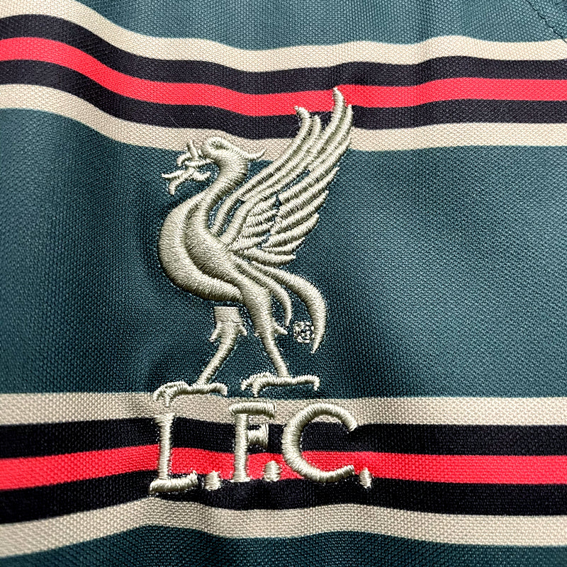 Camisa Liverpool Pré-Jogo 21/22 - Verde